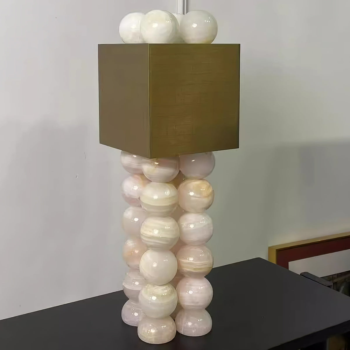 Quava Jade Table Lamp