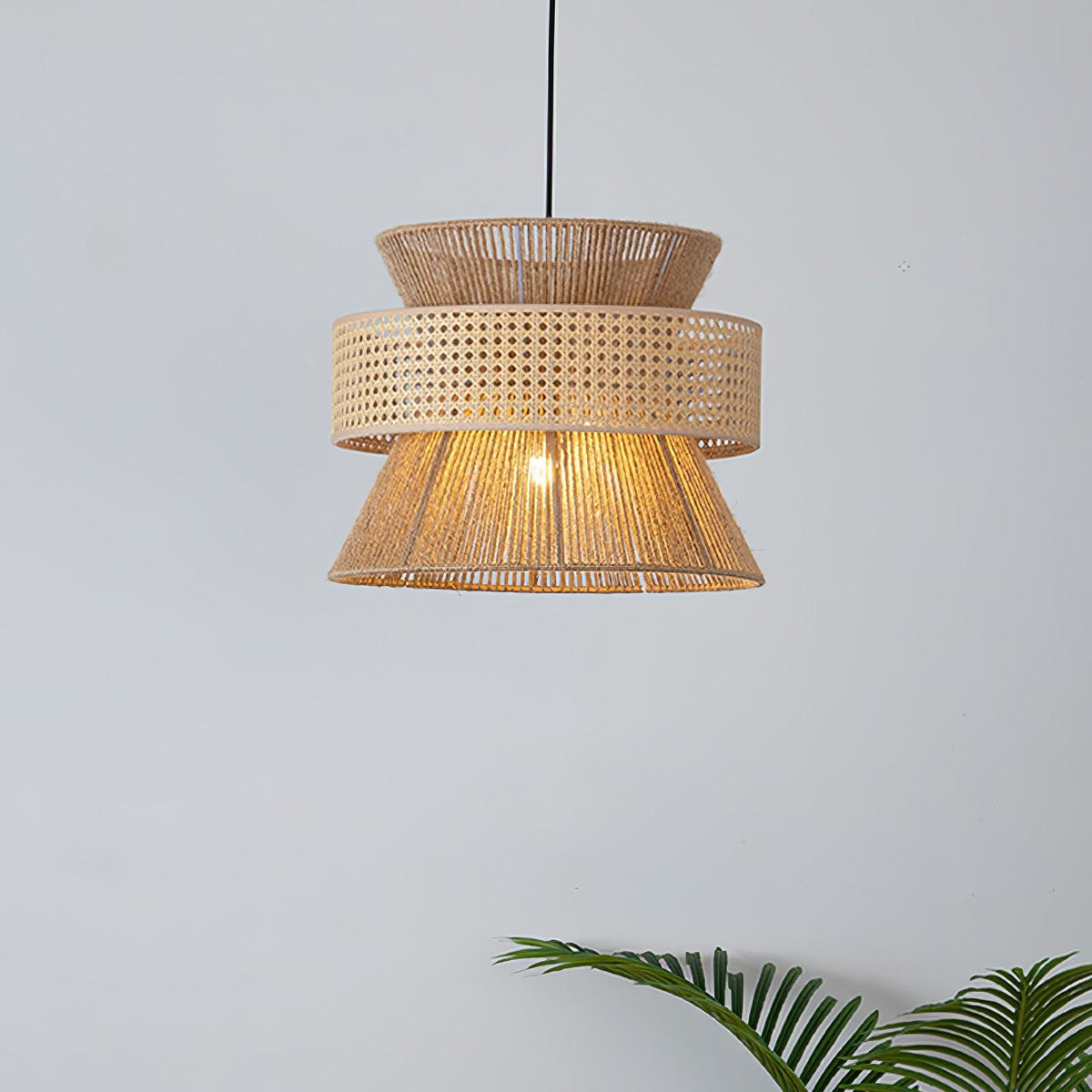 Rattan Bamboo Pendant Lamp 15.7"