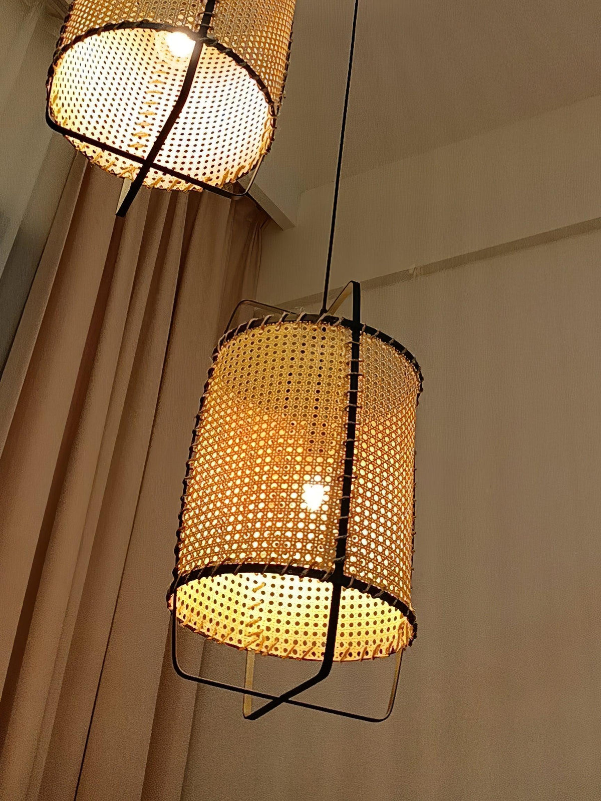 Rattan Cane Pendant Light 15.7"