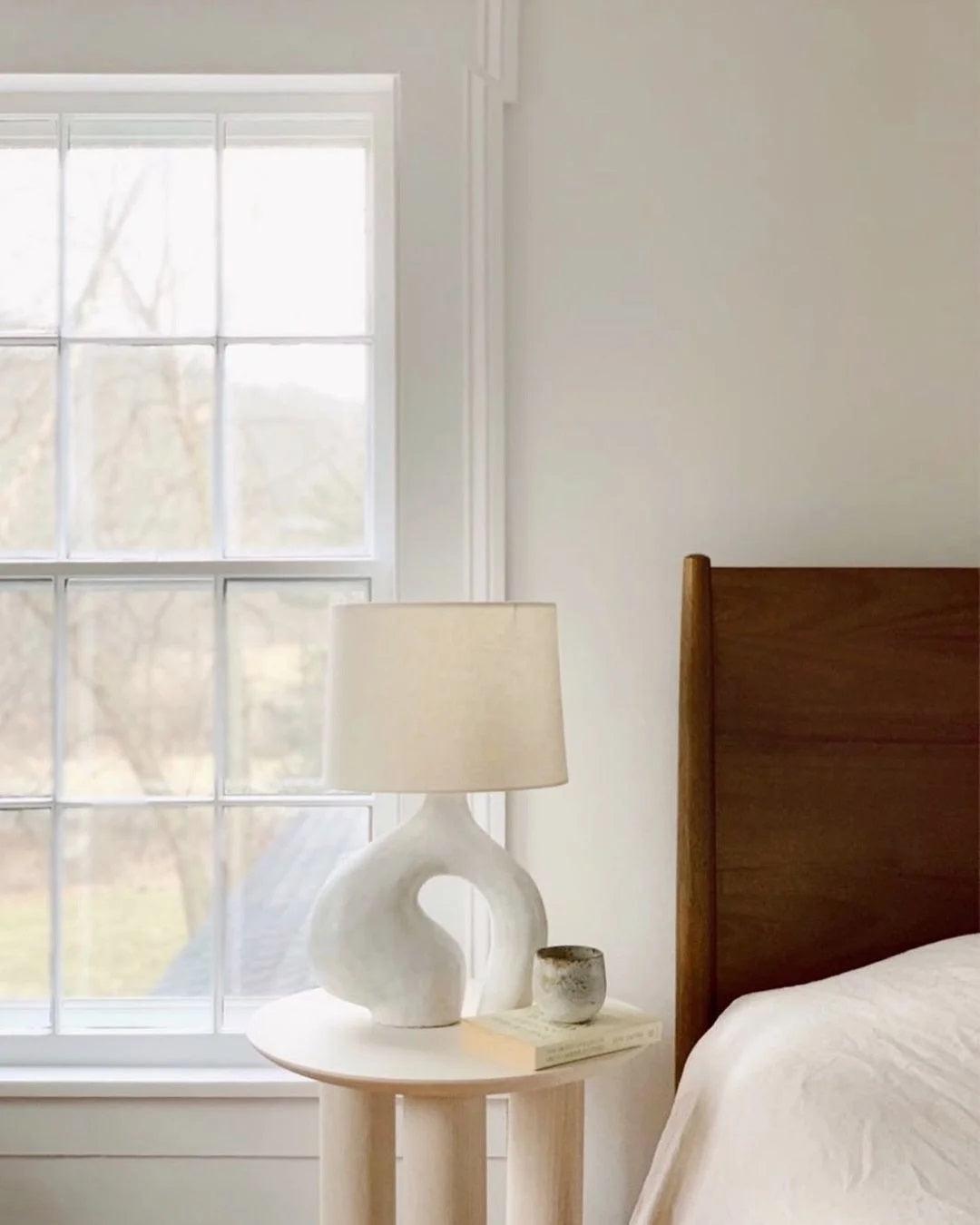 Resin Art Table Lamp 15.7"