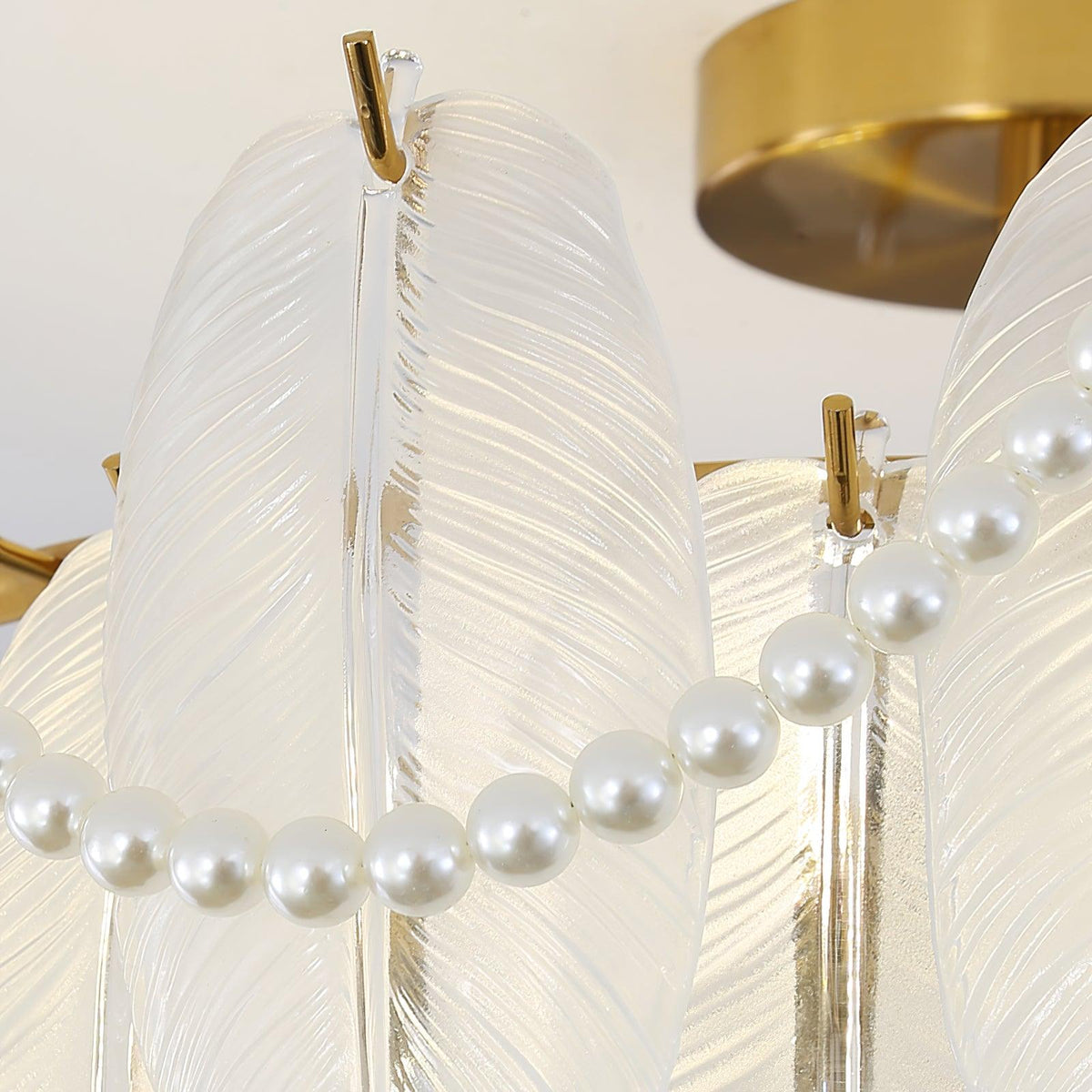 Retro Feather Ceiling Lamp