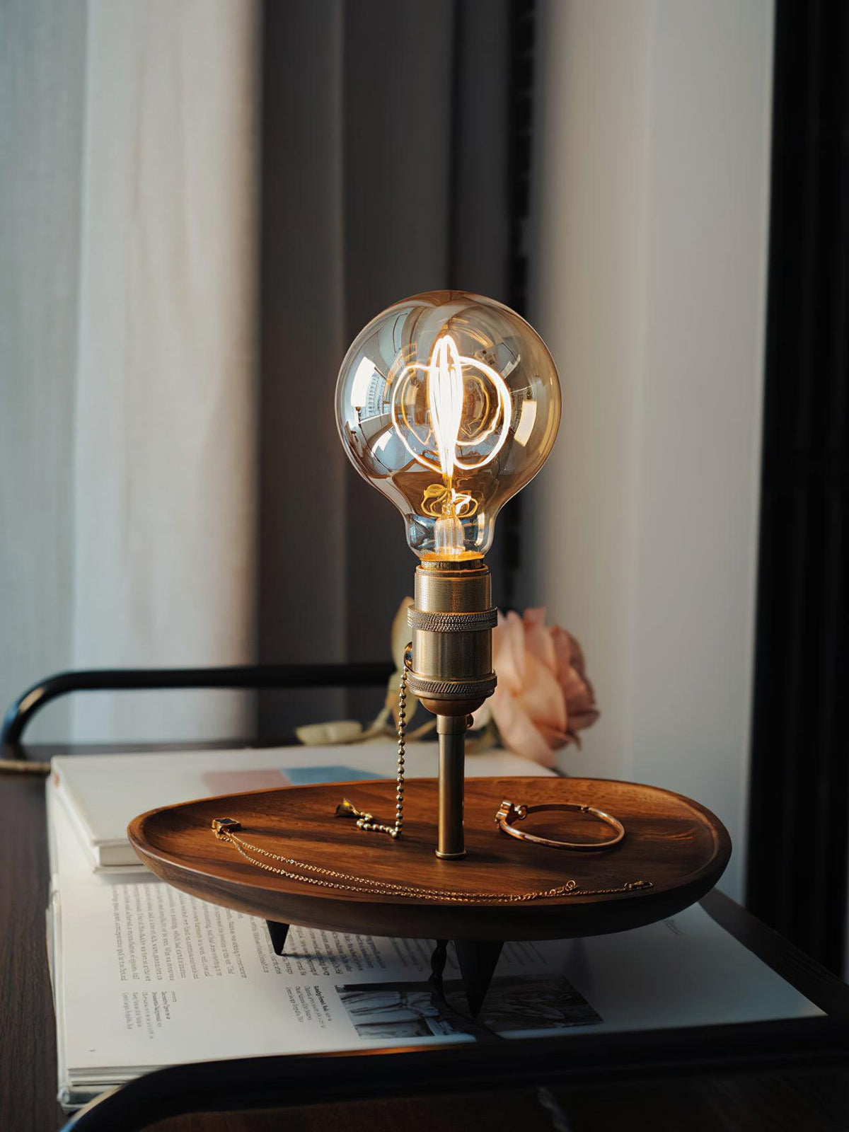 Retro Solid Wood Tray Table Lamp