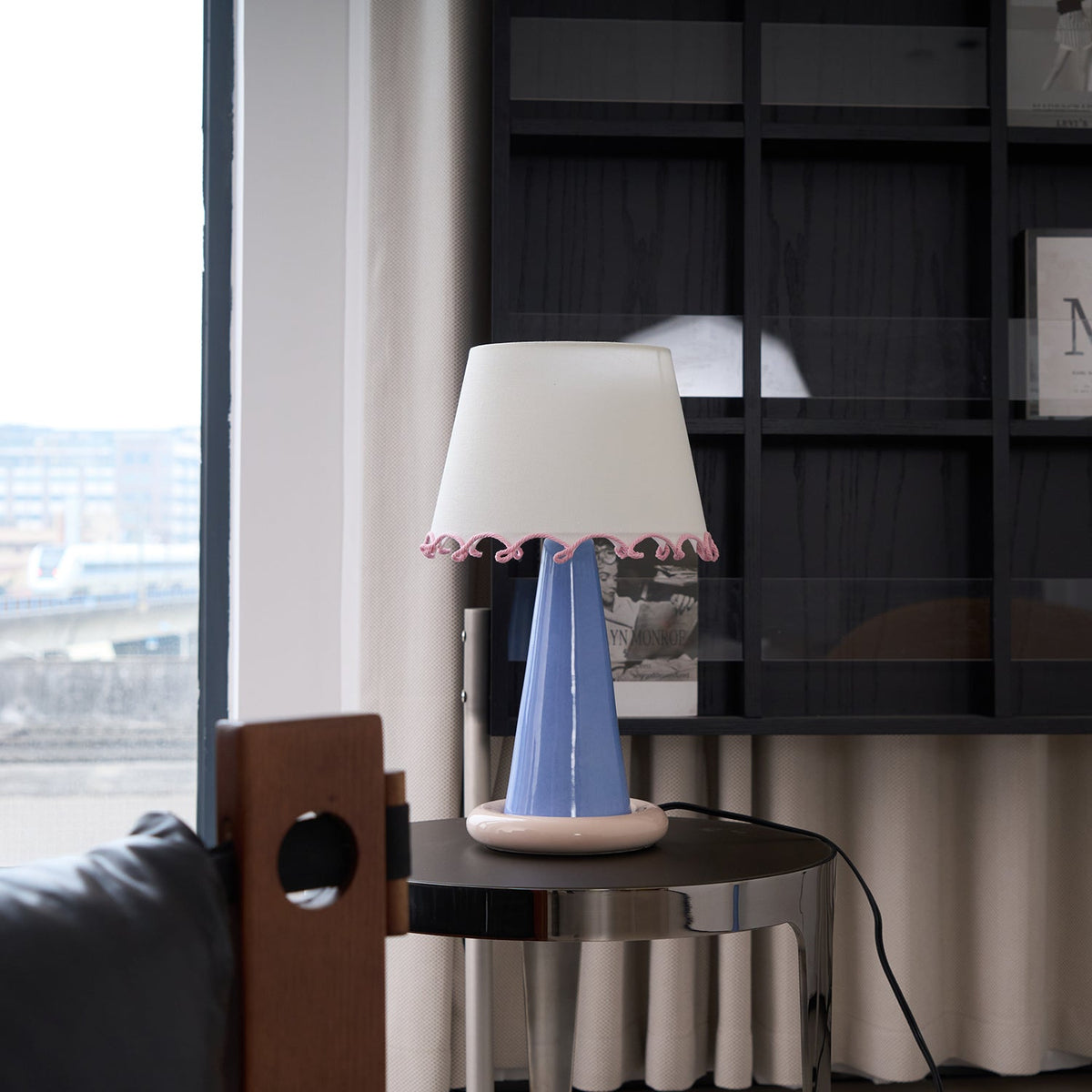 Ribbon Table Lamp