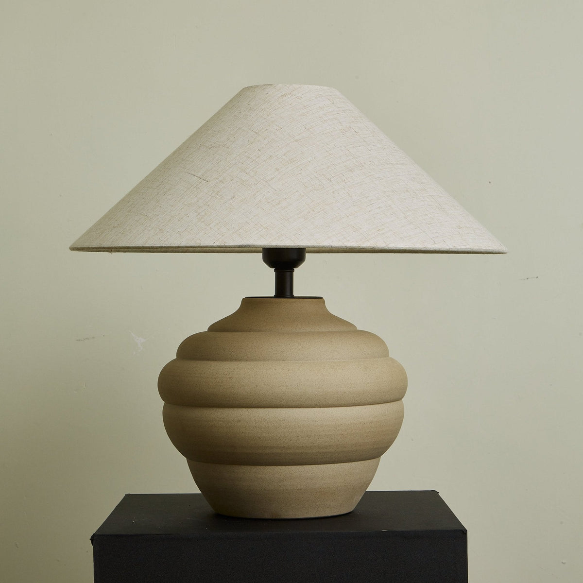 Ripple Clay Table Lamp