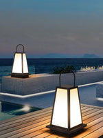 Roam Lantern Solar Outdoor Lamp