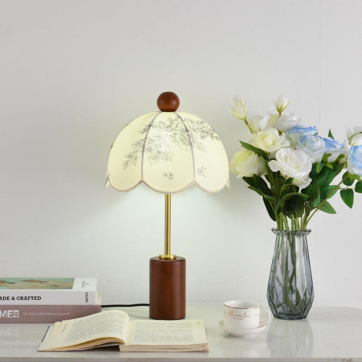 Roselle Vintage Table Lamp