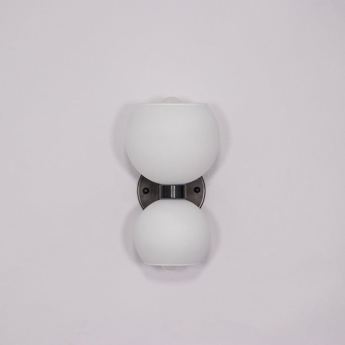 Round Pearl Sconce 5.9"