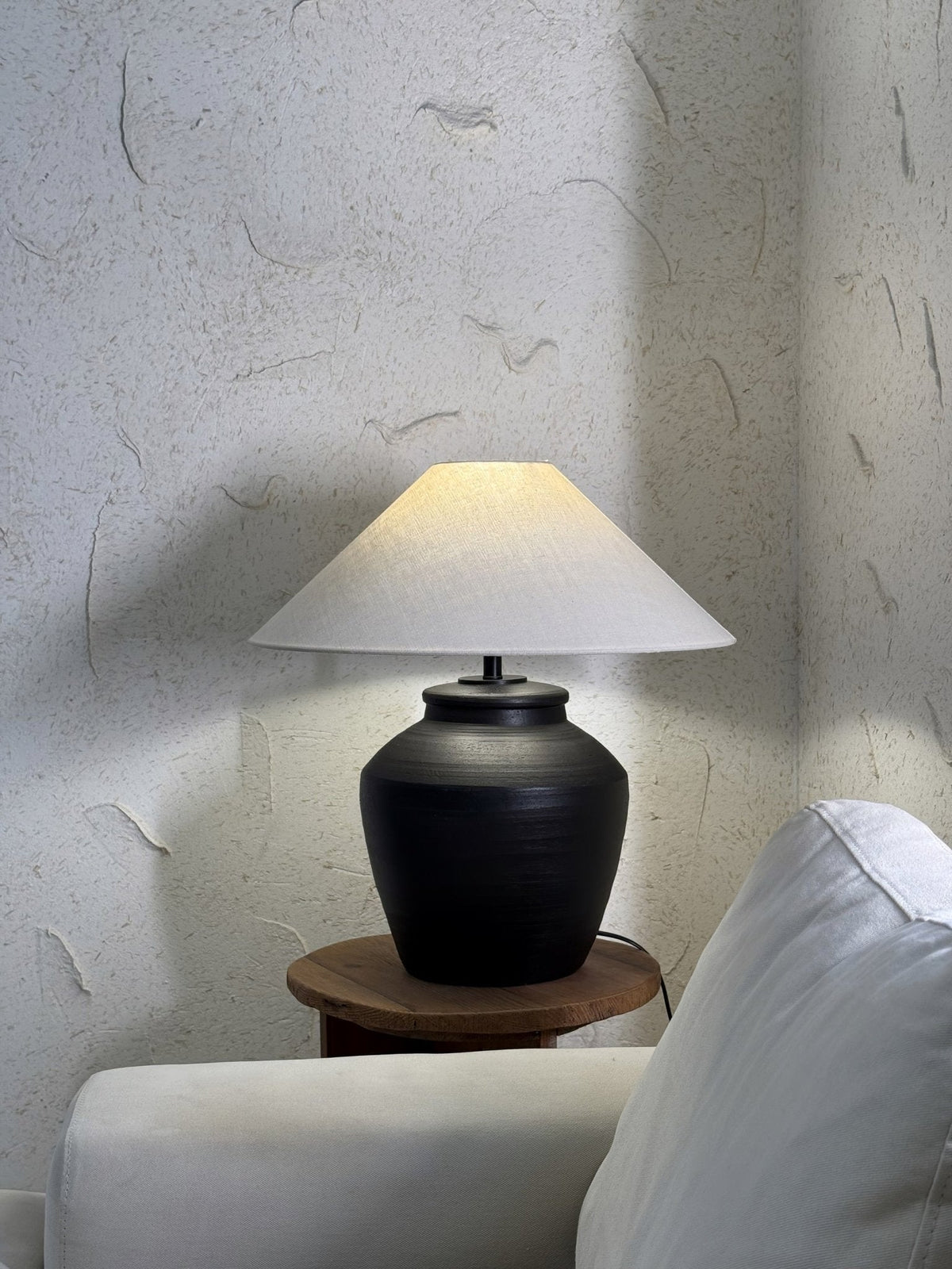 Rustic Black Ceramic Table Lamp