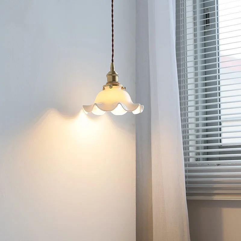 Flower Ceramic LED Pendant Lamp with Copper Socket & Adjustable Wire