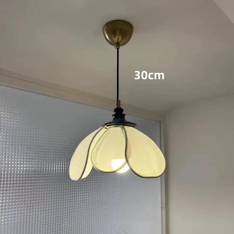 Nordic Creamy E27 LED Pendant Chandelier: French Bedroom Retro Dining Room Lamp