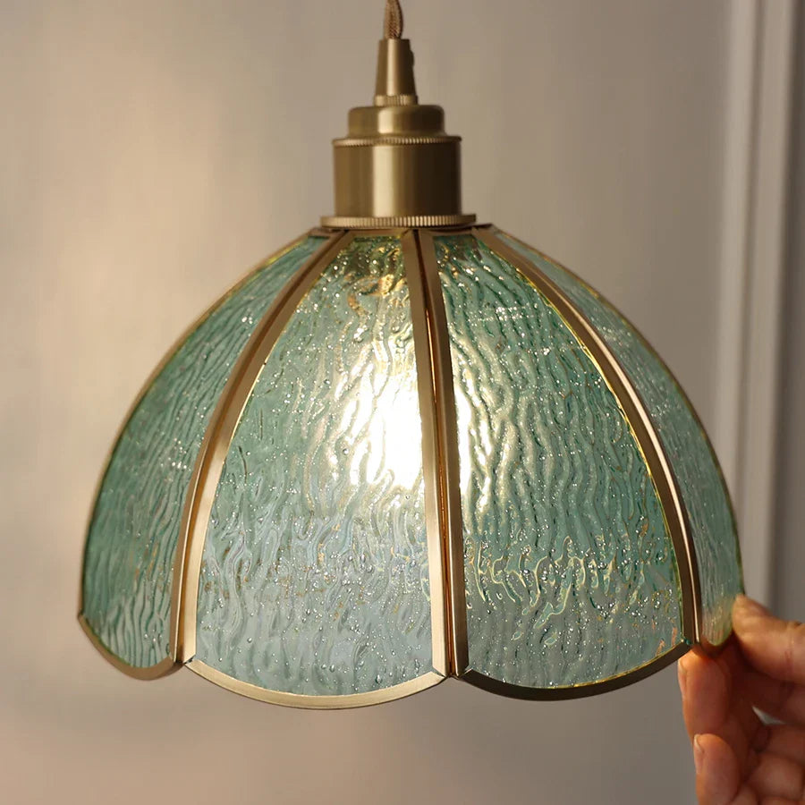 Tiffany Glass LED Wall Sconce Handcrafted Lamp, Pull Chain Switch