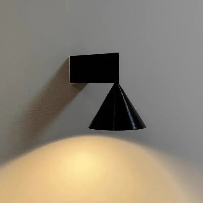 Metal Wall Light LED Sconce Lamp 7W for Bedroom & Living Room