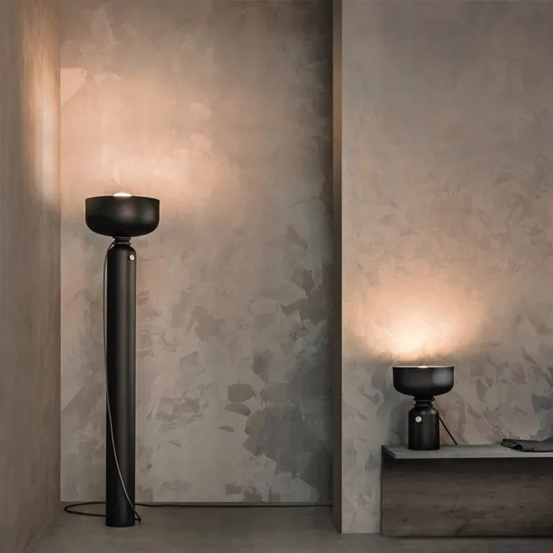 Metal Desk Lamp with E27 Bulb, for Living Room and Bedroom