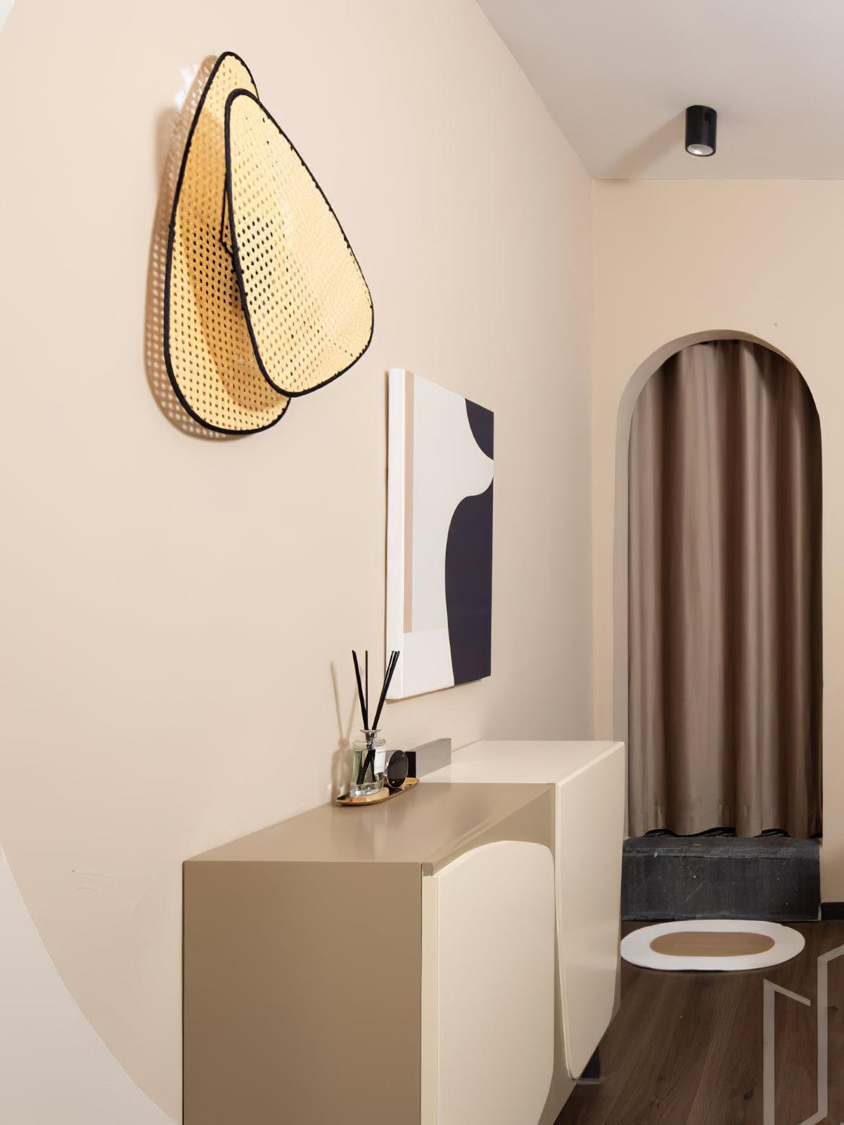 Screen Cannage Sconce