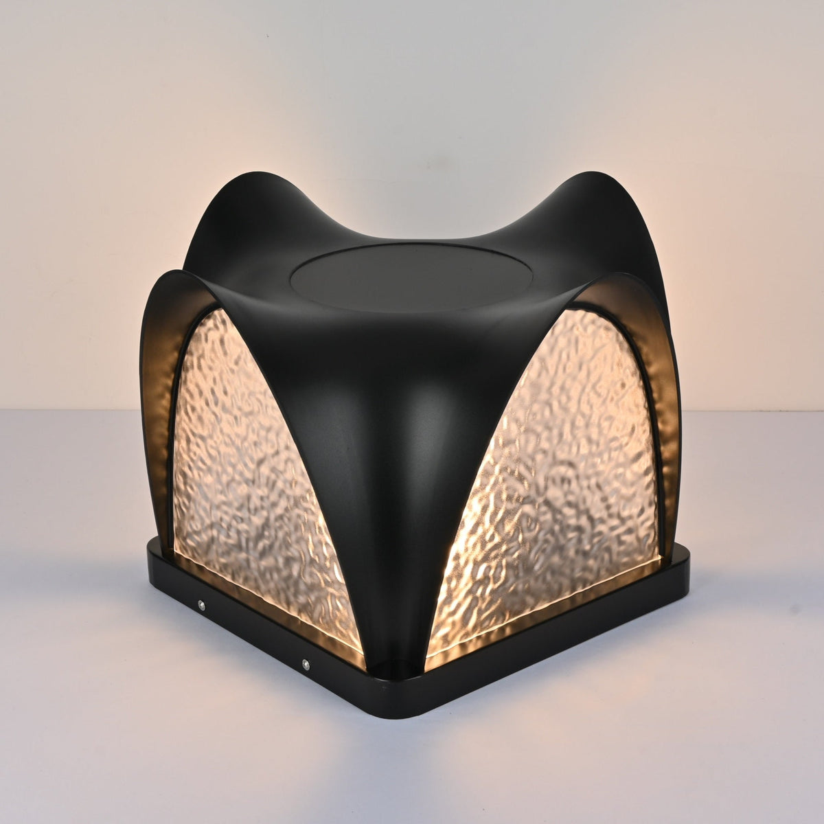 Sculptform Outdoor Light