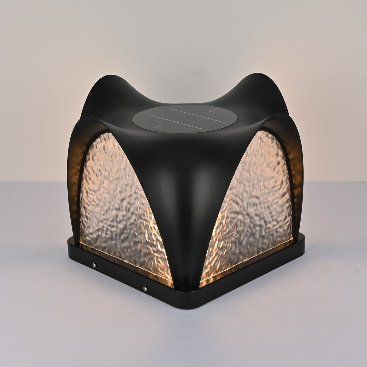 Sculptform Solar Outdoor Light