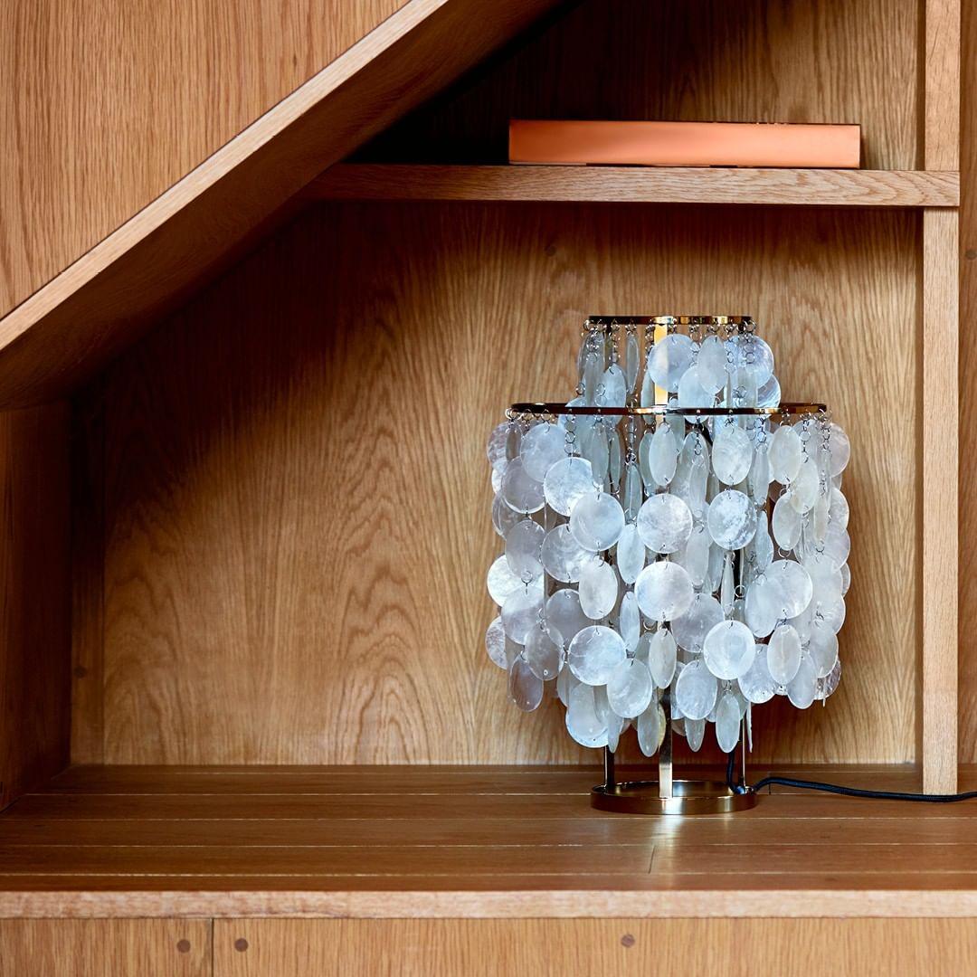 Shell Table Lamp 11.8"