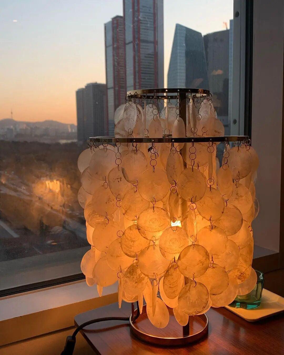 Shell Table Lamp 11.8"