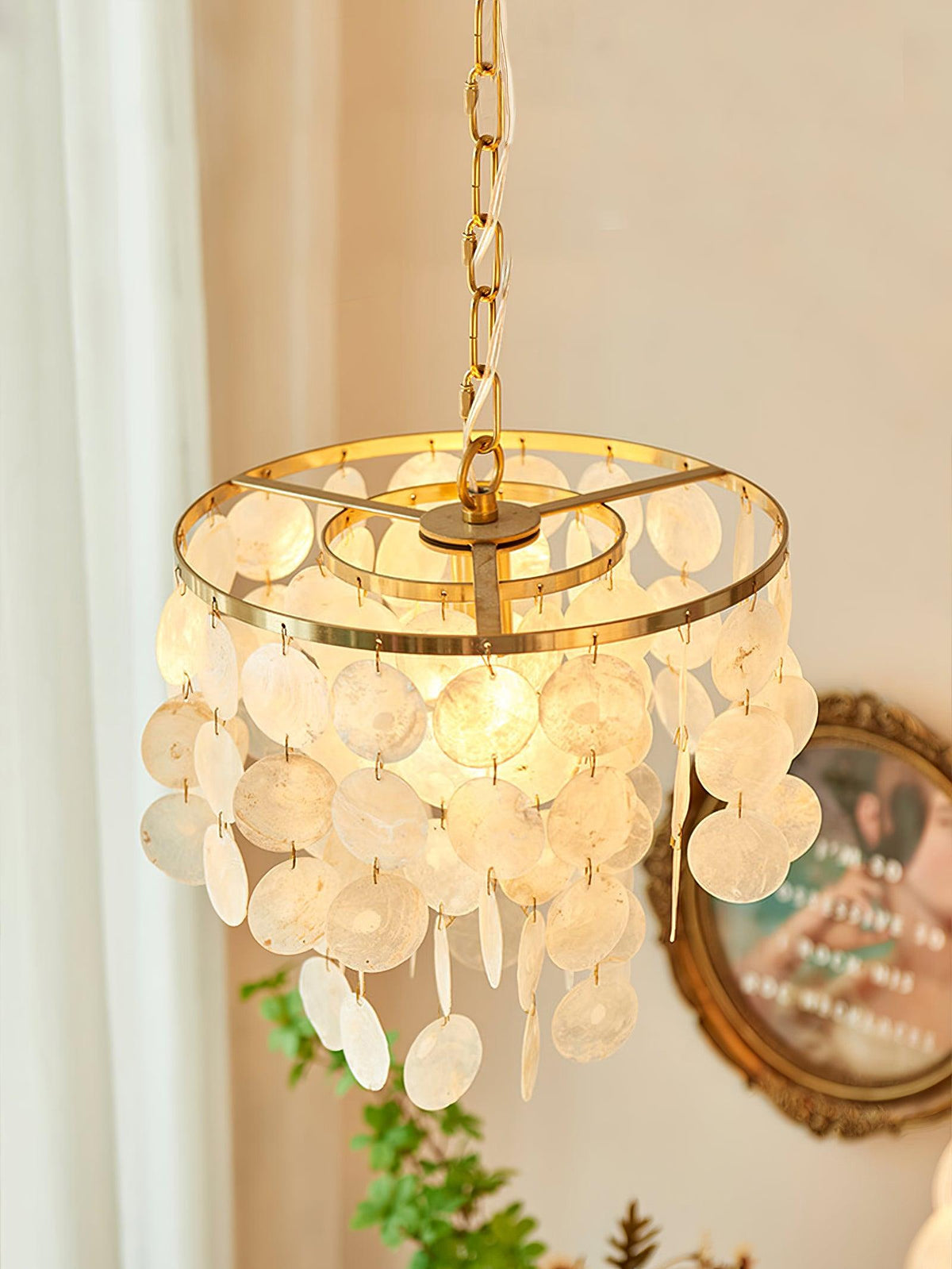 Shell Wind Chime Chandelier