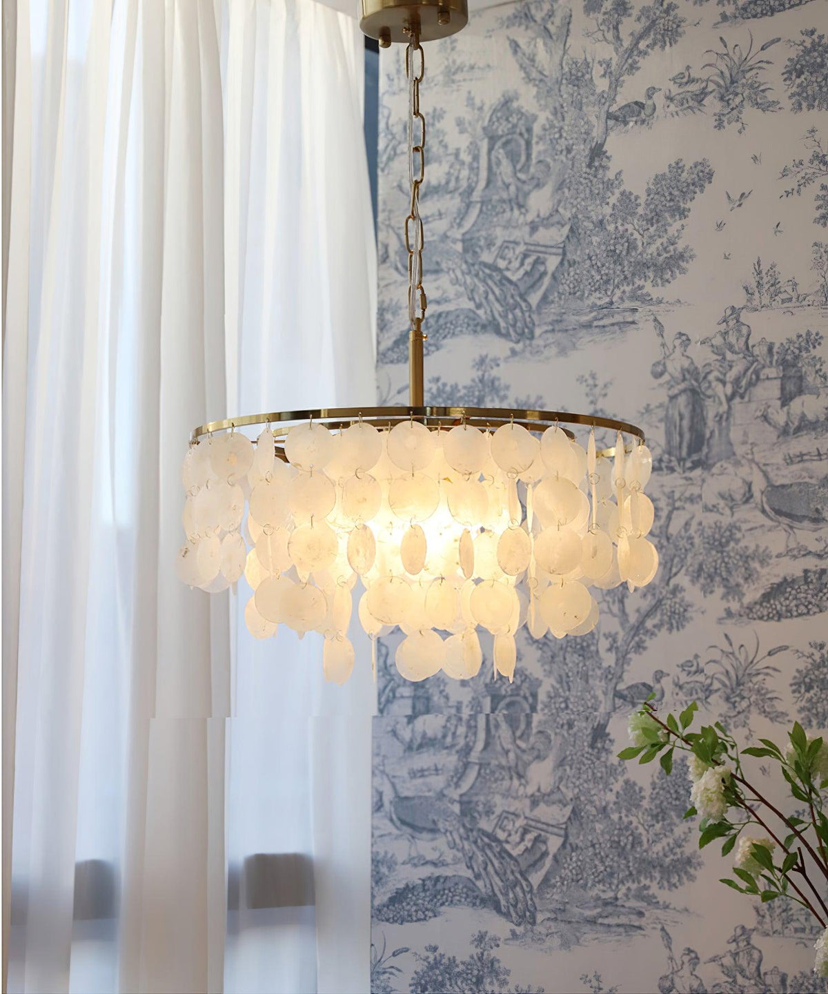 Shell Wind Chime Chandelier