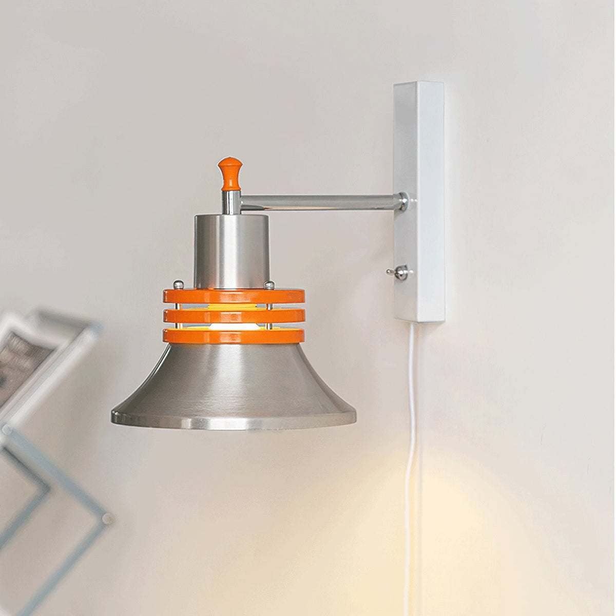 Sleekform Static Wall Lamp
