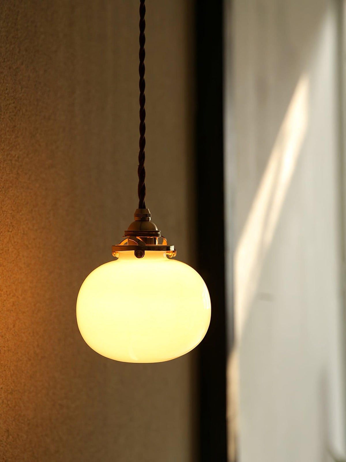 Small Retro Handmade Glass Pendant Light 5.1"