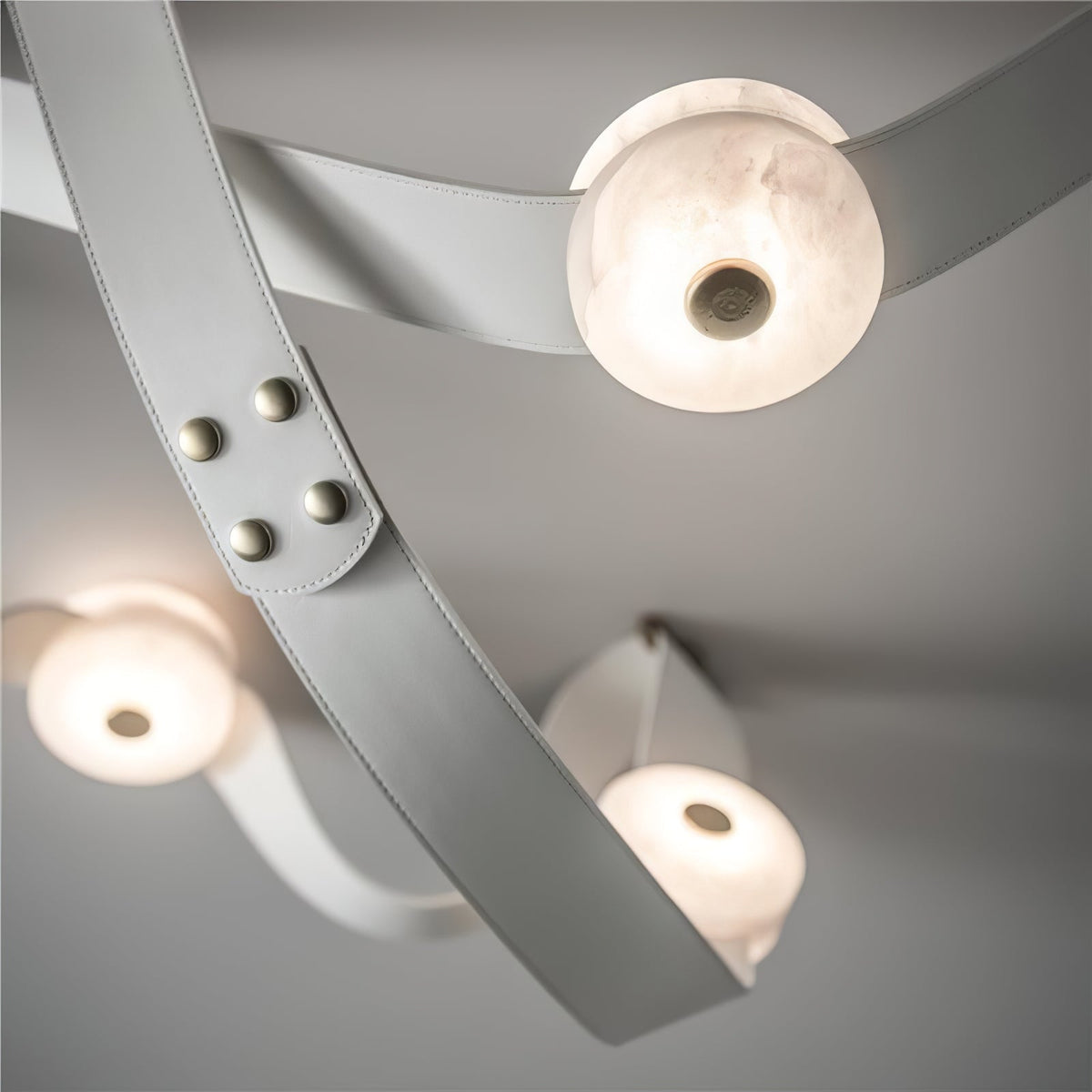 Snaps Alabaster Pendant Light