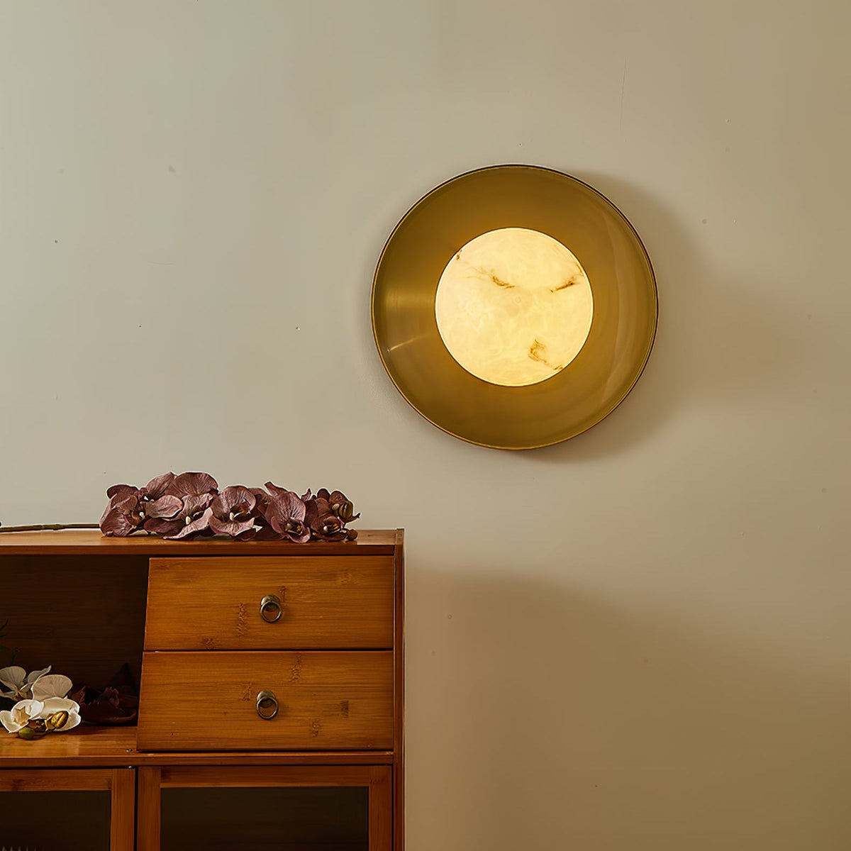Solara Cloud Wall Light