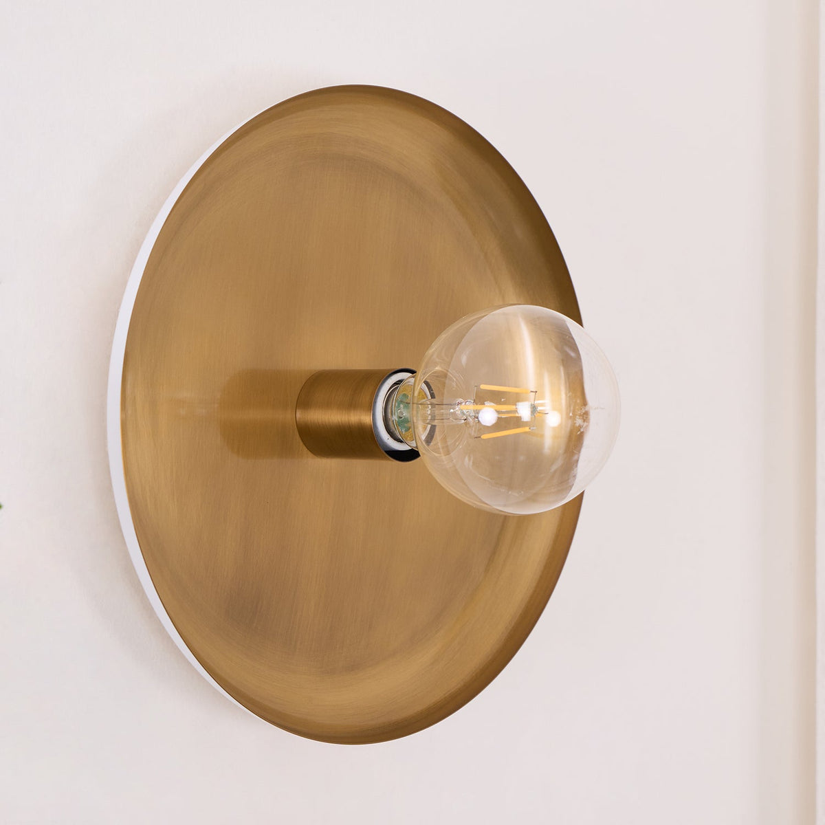 Solara Disc Wall Lamp 11.8"