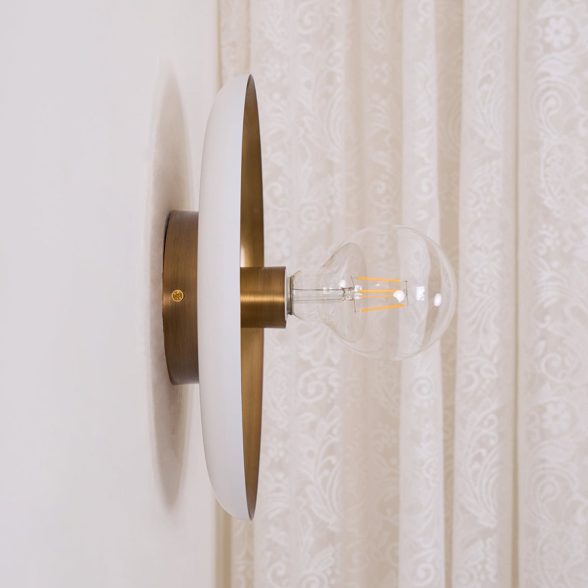 Solara Disc Wall Lamp 11.8"