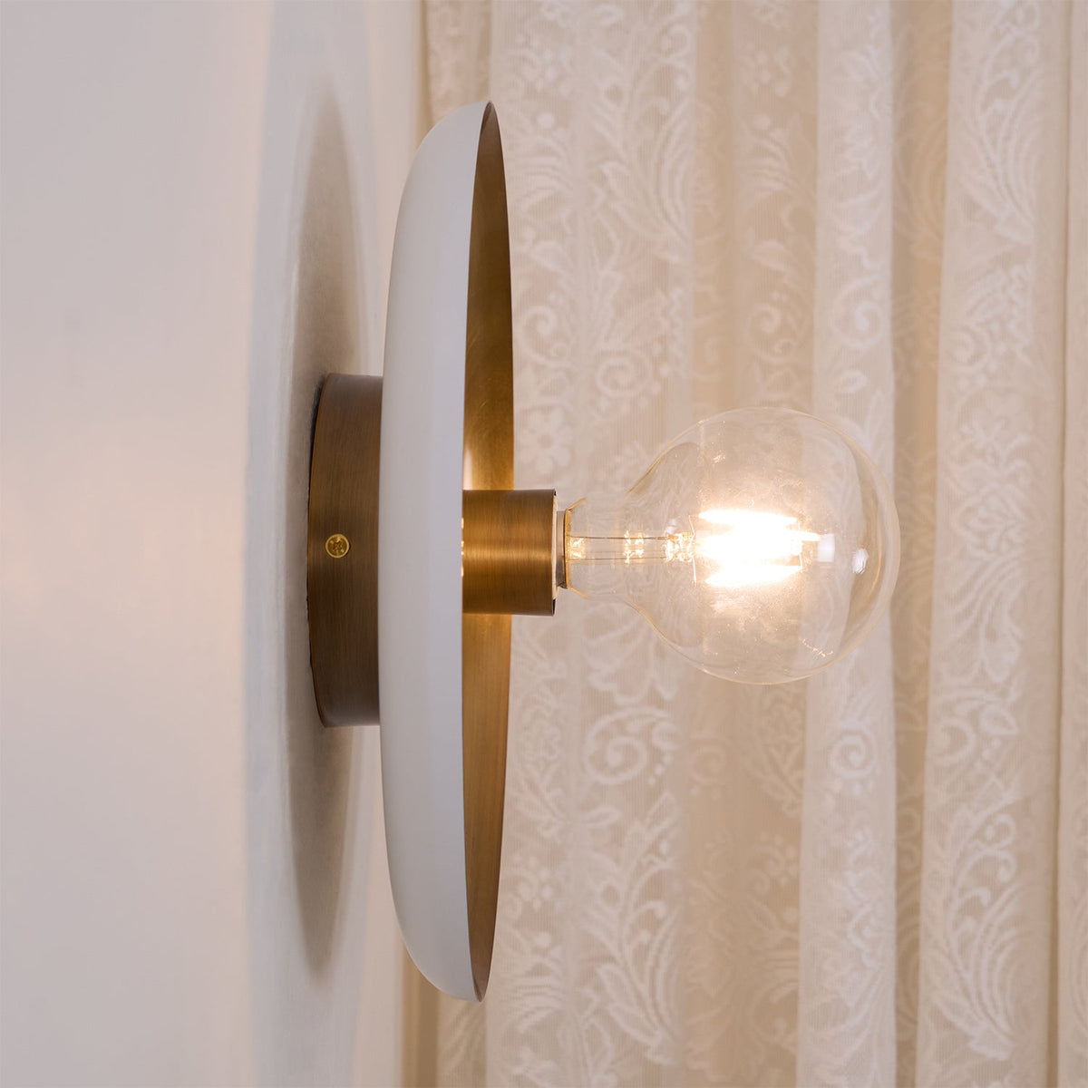 Solara Disc Wall Lamp 11.8"