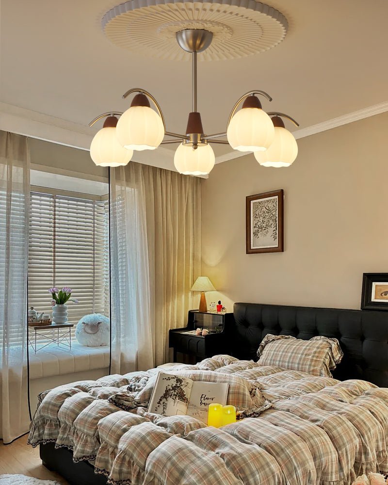 Soluna Bloom Chandelier