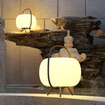Soluna Pod Lantern Outdoor Lamp