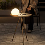 Soluna Tripod Outdoor Lamp