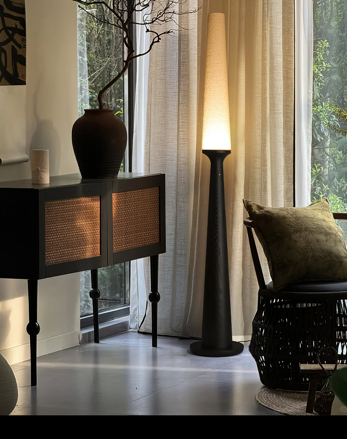 Sora Totem Floor Lamp