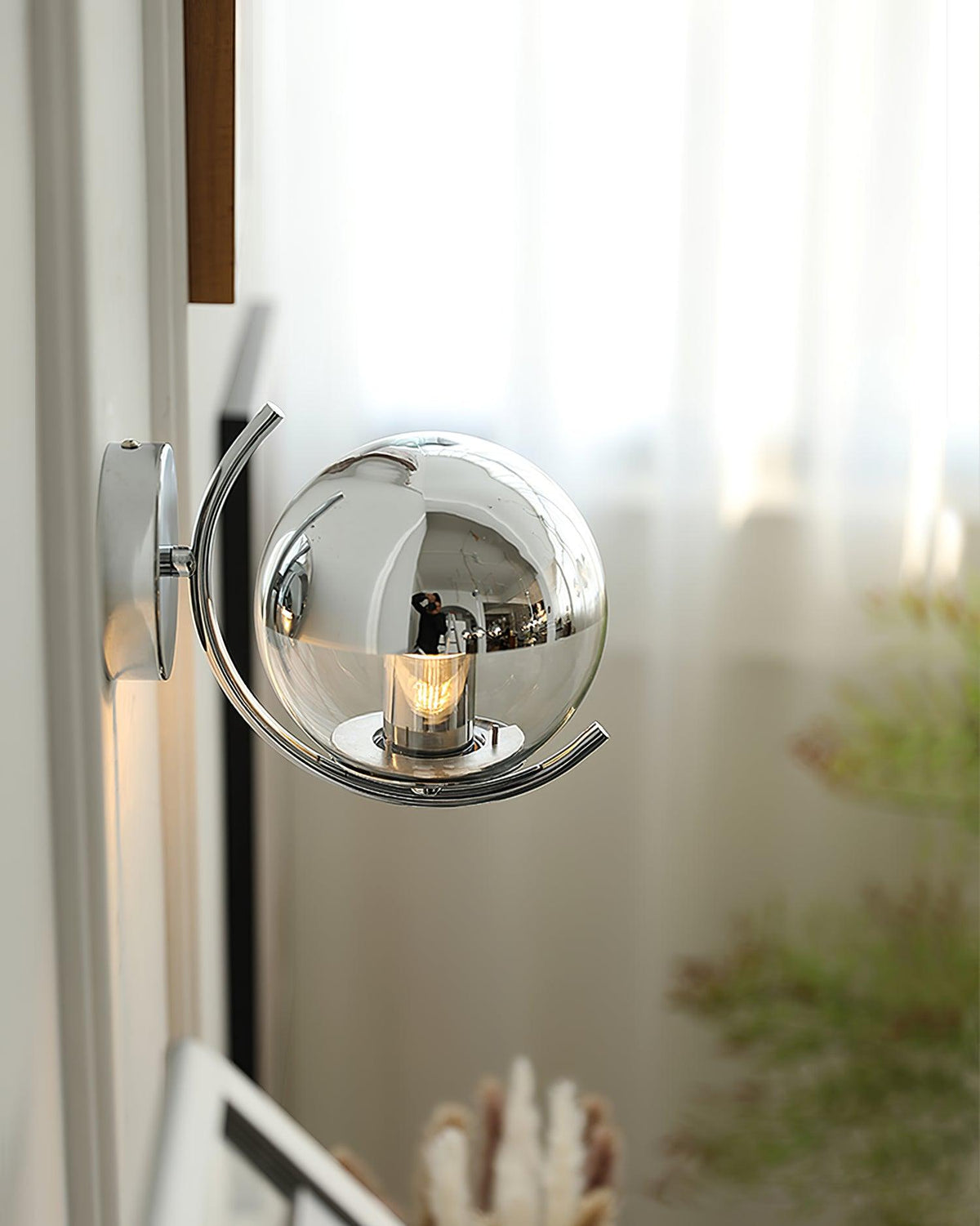 Space Ball Wall Lamp 5.9"