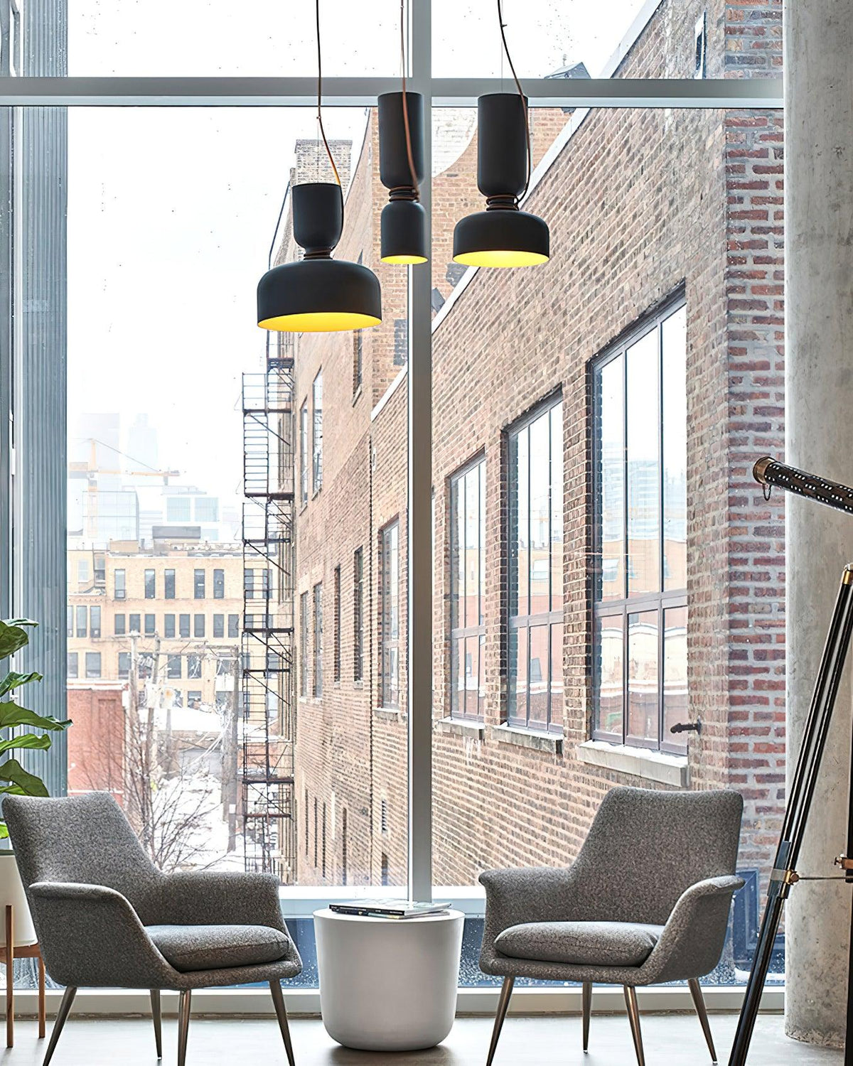 Capsule Pendant Light