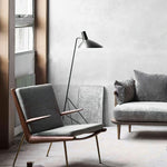 Svelte Noir Floor Lamp 28.3"