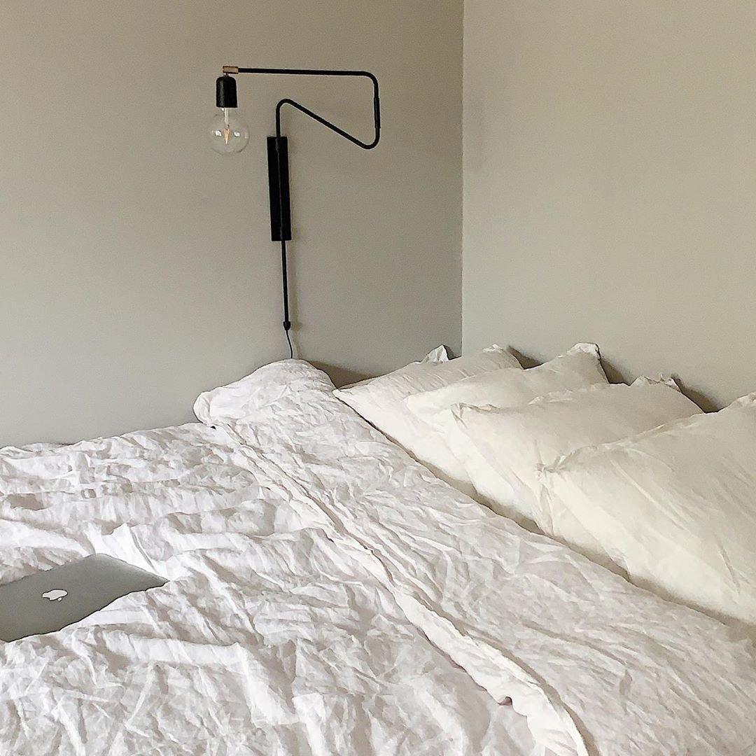 Swing Wall Lamp 27.6"