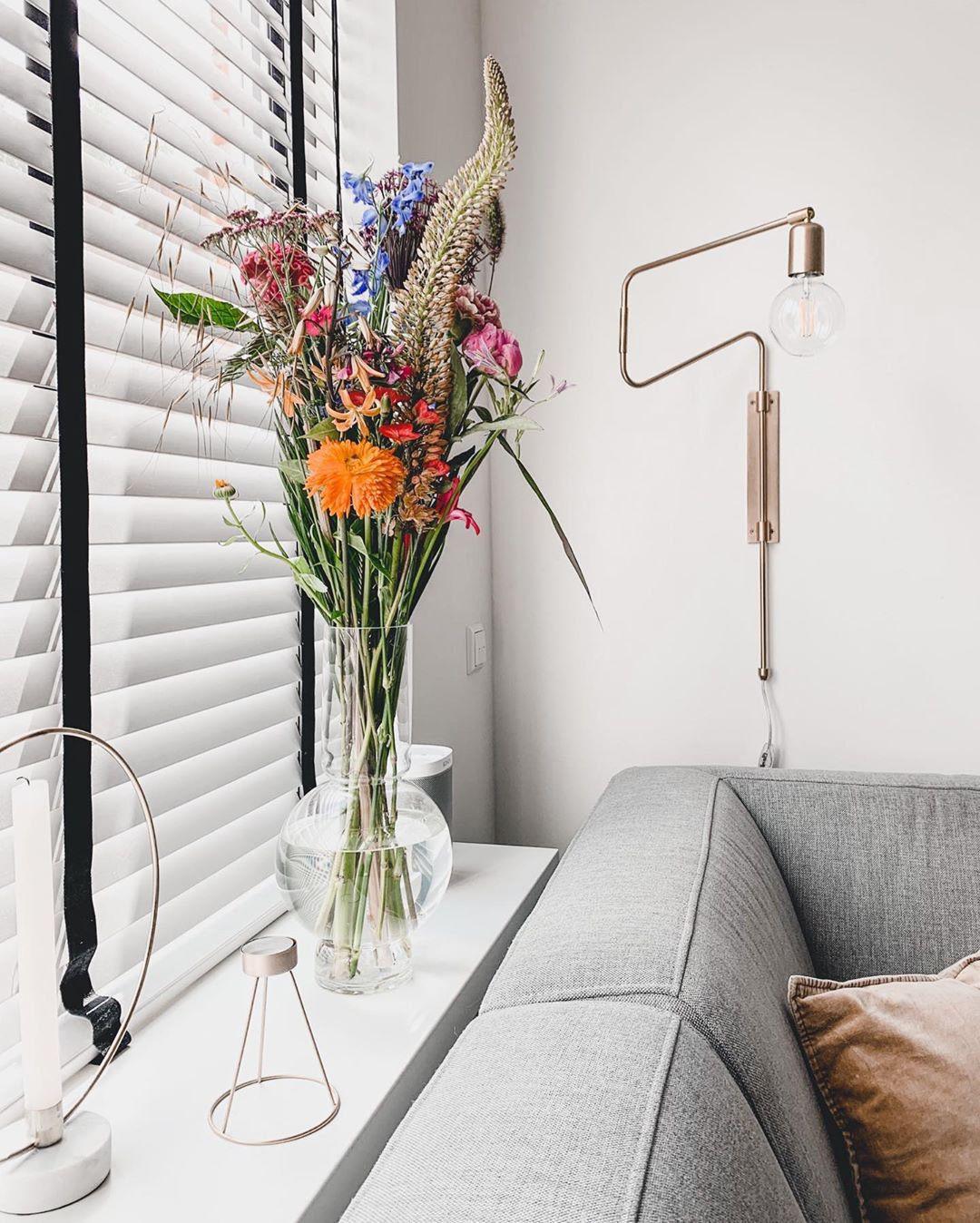 Swing Wall Lamp 27.6"