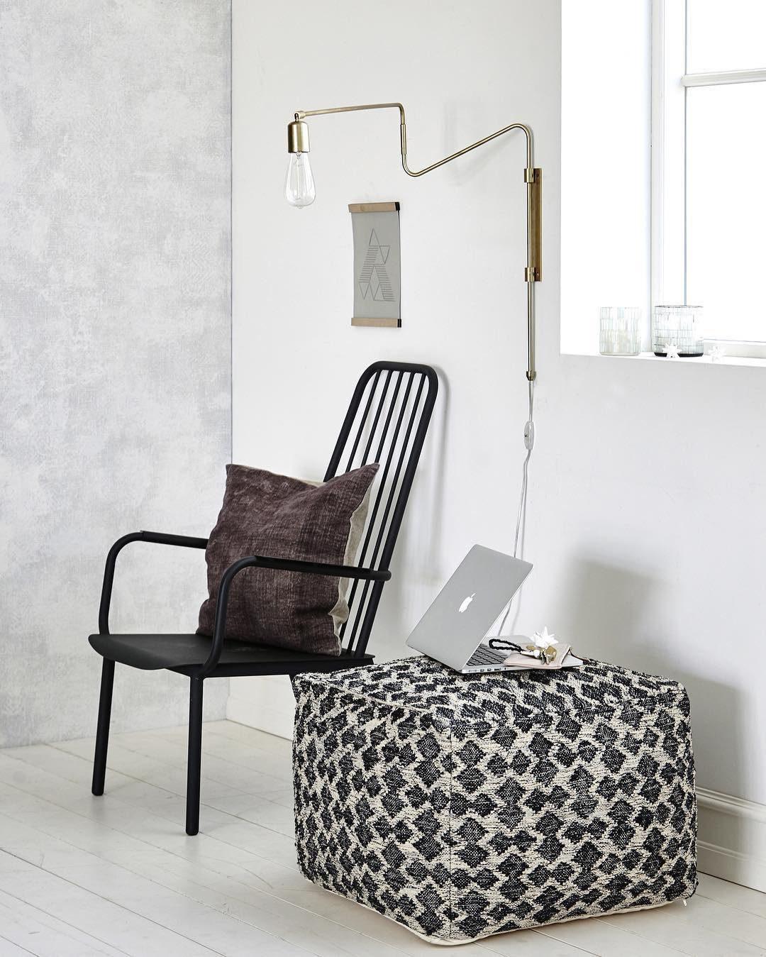 Swing Wall Lamp 27.6"