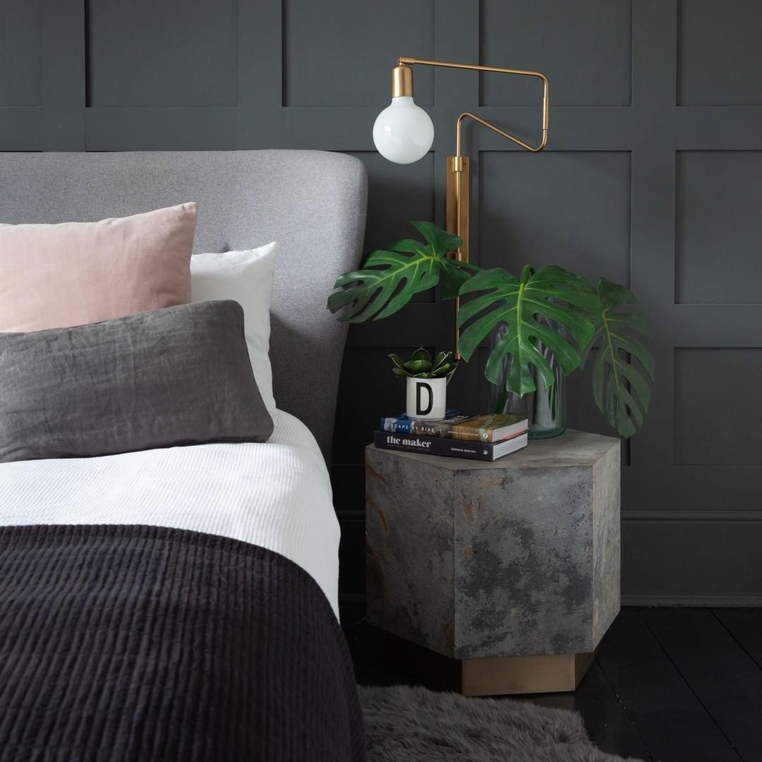 Swing Wall Lamp 27.6"