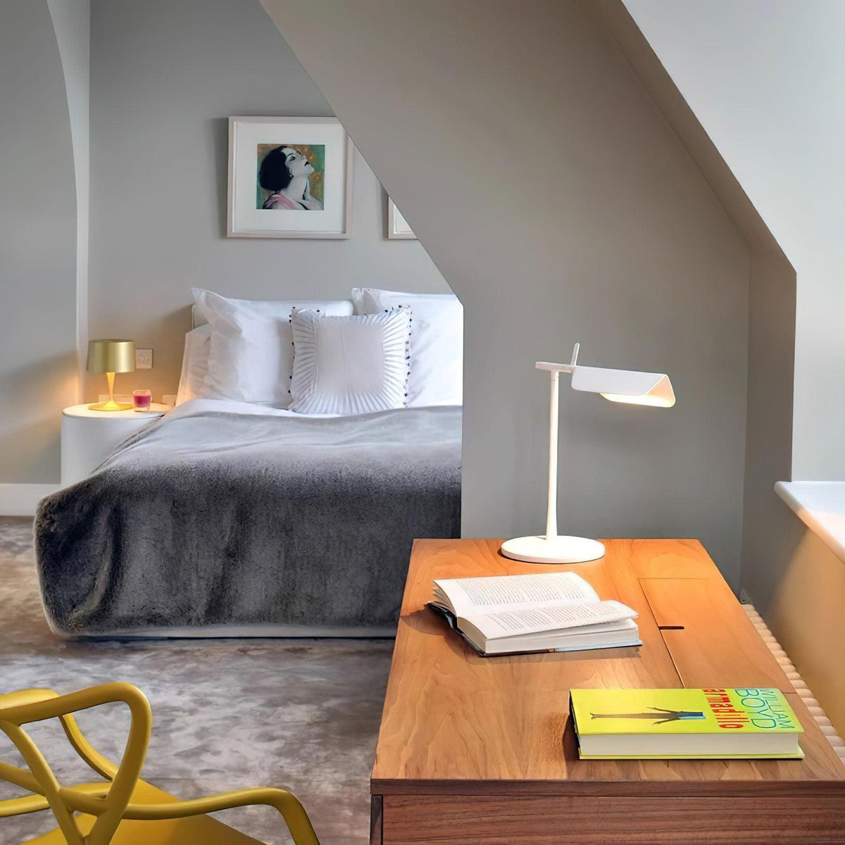 Span LED Table Lamp 10.4″