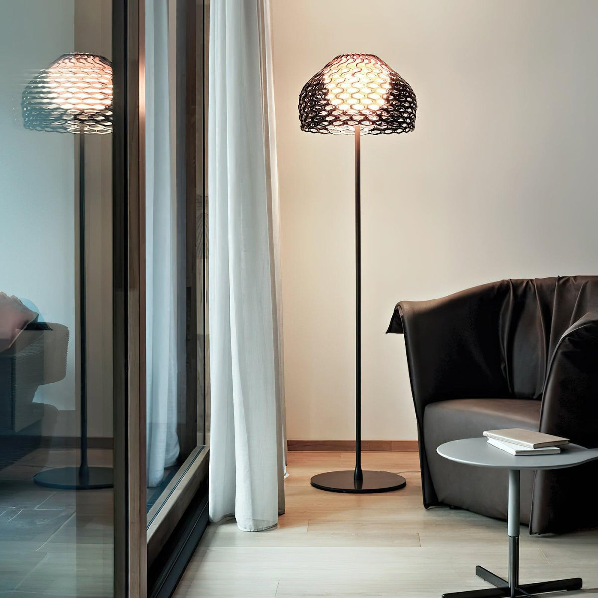 Tatou Floor Lamp 19.7"
