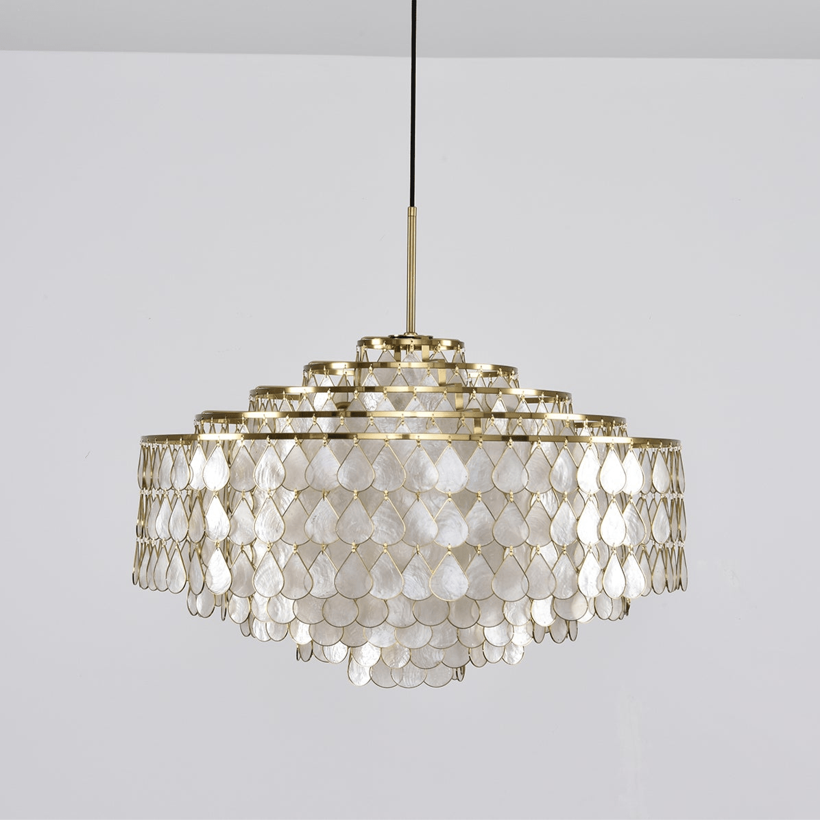 Teardrops Shell Chandelier