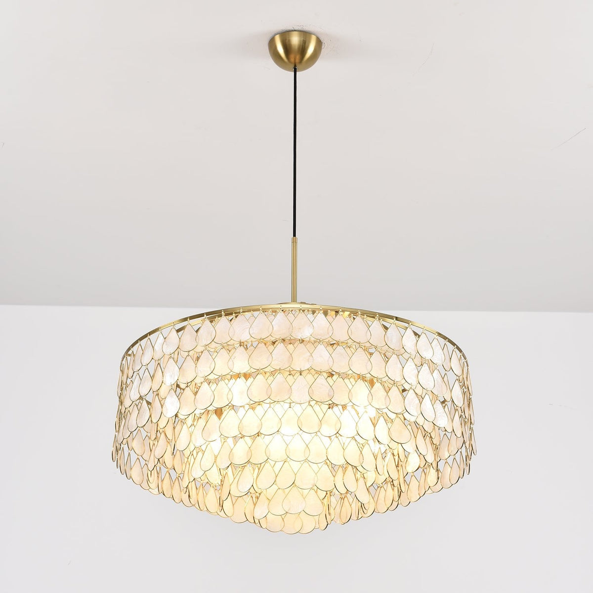 Teardrops Shell Chandelier