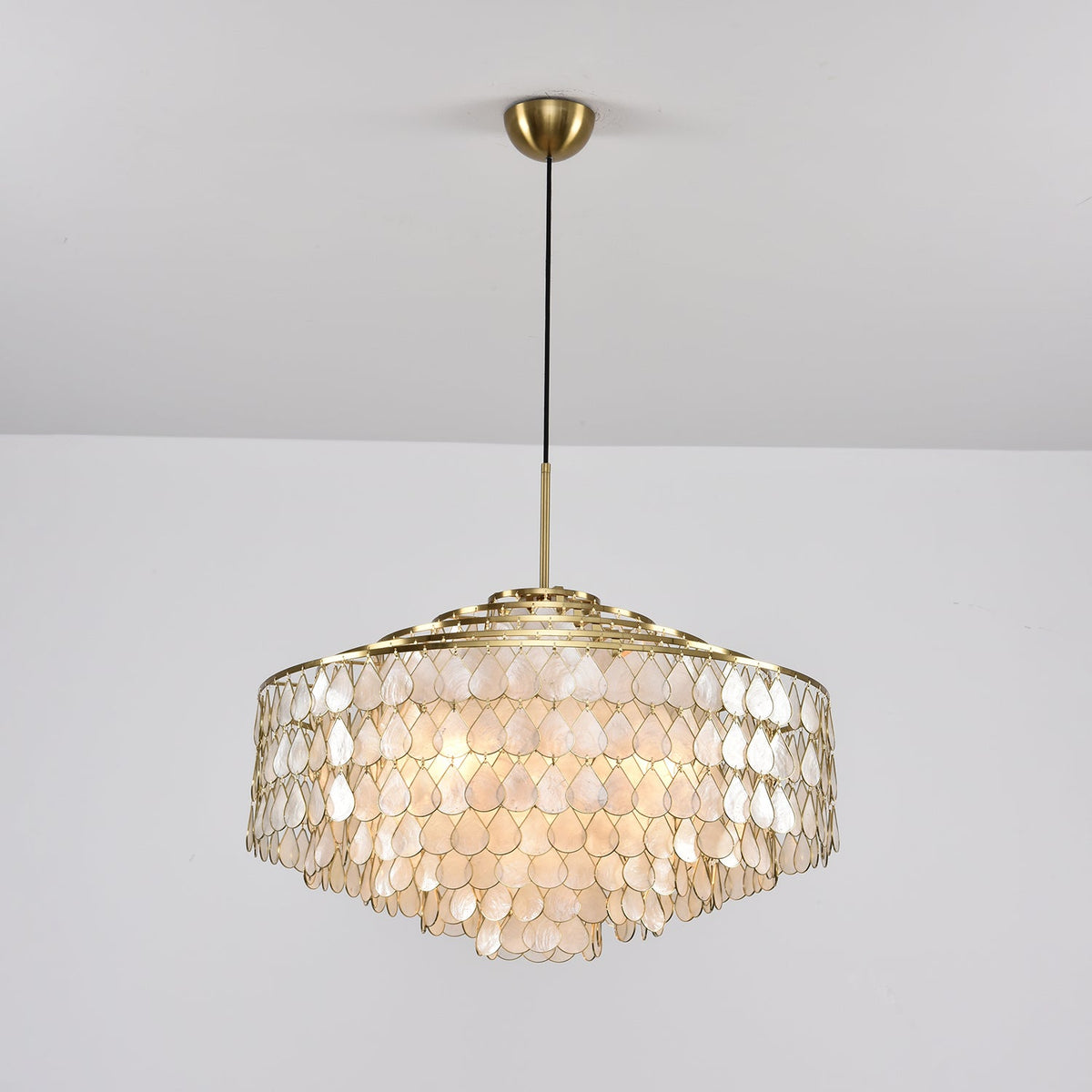 Teardrops Shell Chandelier