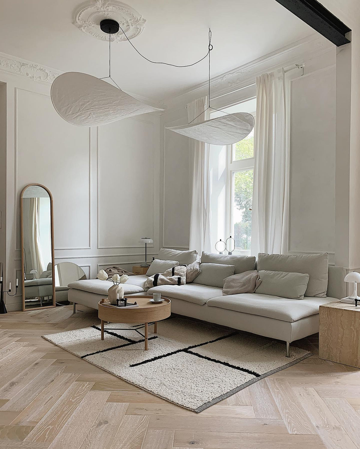 Tense Pendant Swag Light