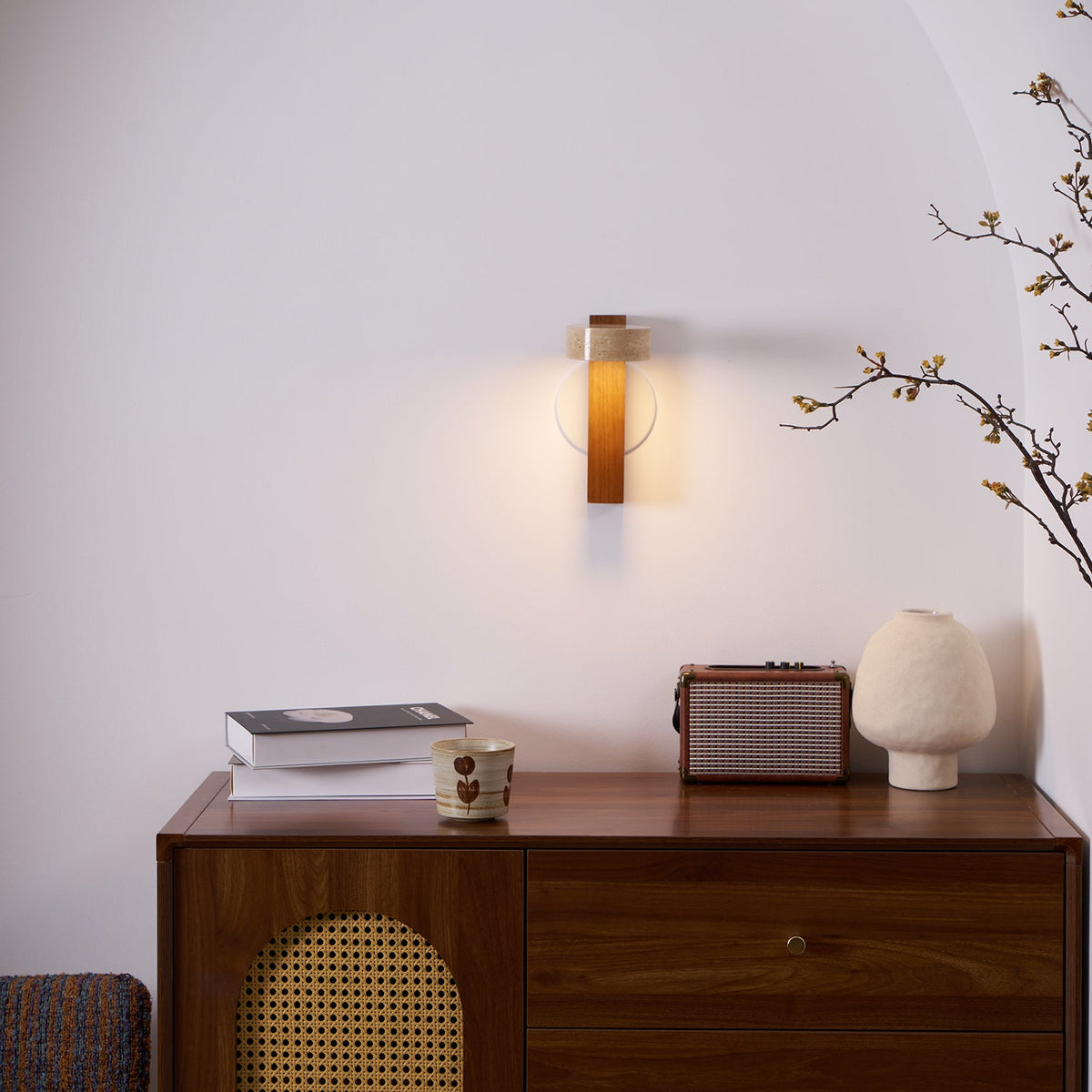 Grove Beam Wall Lamp