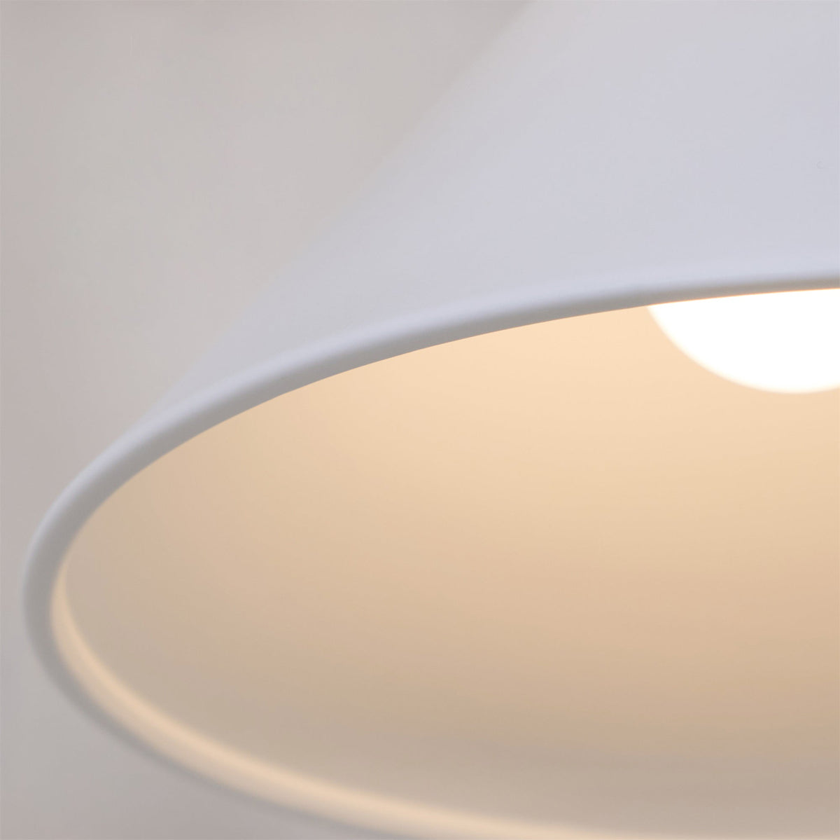 Heirloom Wall Lamp 9.4"